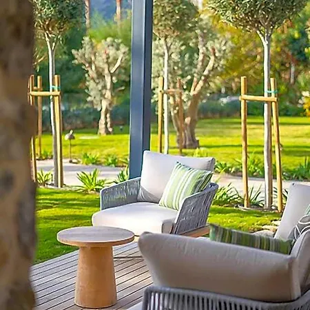 Palaia 5*